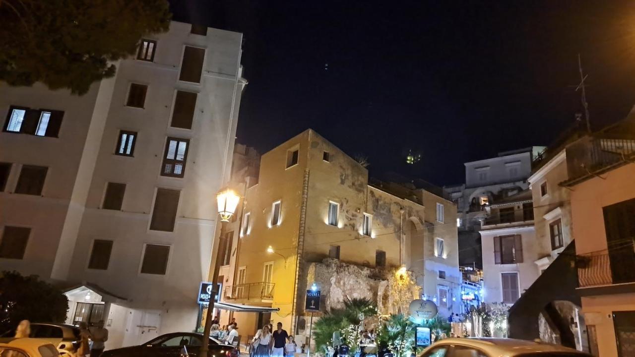 Caieta Housing Hotel Gaeta Exterior foto